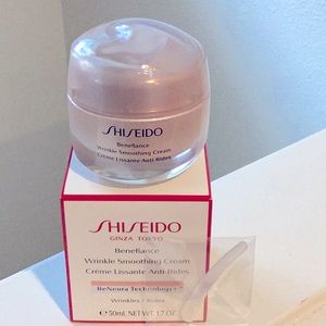 NEW Shiseido Benefiance Wrinkle Smoothing Cream. Lowest price, gift w/purchase